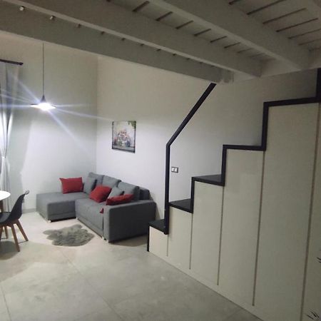 Apartament W Stylu Loft Еленя-Гура Экстерьер фото